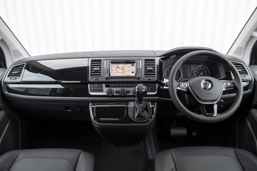 Торпедо Volkswagen Caravelle (T6) 2015 года  (UK) (фото 5 из 20)